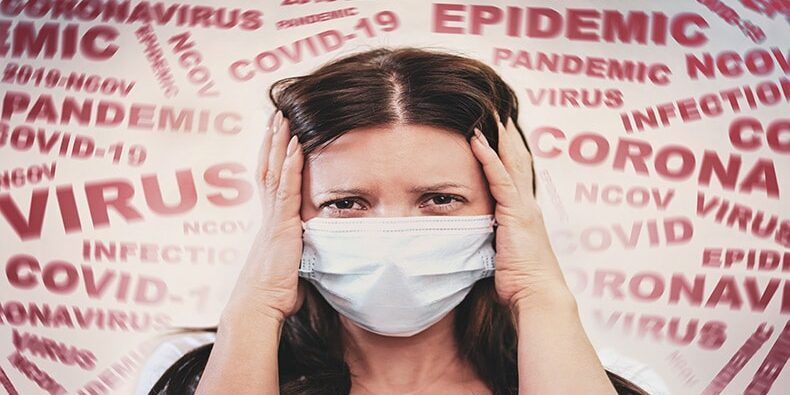 Mujer mascarilla coronavirus