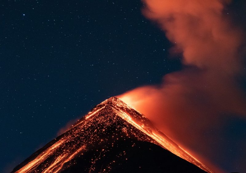 Volcán erupción Volcán erupción